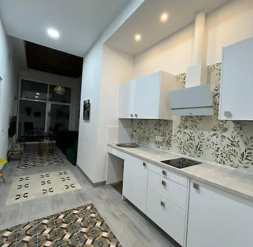 Veedor Buenas Companias Кадис